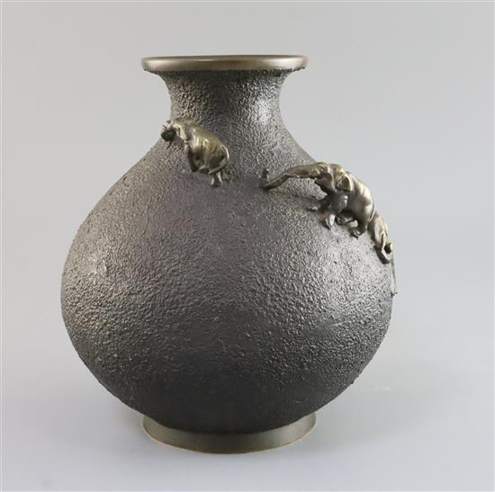 A Japanese bronze elephant vase, Meiji period, H. 24cm